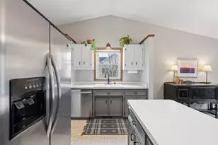 7886 Dempsey Way, Inver Grove Heights, MN 55076 - Photo 6