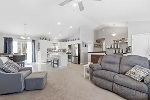 917 Mulberry Ave NE, Montgomery, MN 56069 - Photo 12