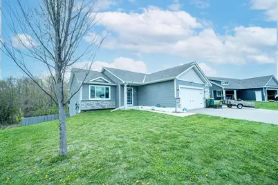 917 Mulberry Avenue NE, Montgomery, MN 56069 - Photo 1