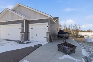 917 Mulberry Ave NE, Montgomery, MN 56069 - Photo 4