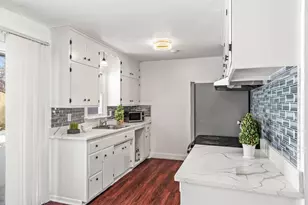 7608 64th Ave N, Brooklyn Park, MN 55428 - Photo 14