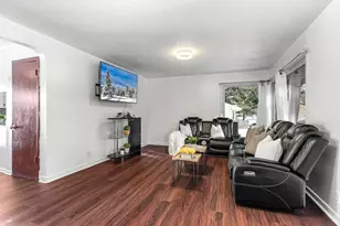 7608 64th Ave N, Brooklyn Park, MN 55428 - Photo 4