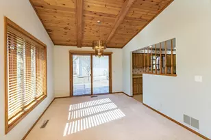 1081 Avanti Dr, Mendota Heights, MN 55118 - Photo 8