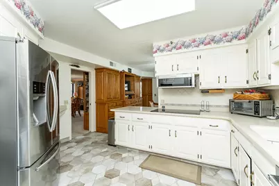 600 4th Street SW #402, Rochester, MN 55902 - Photo 8