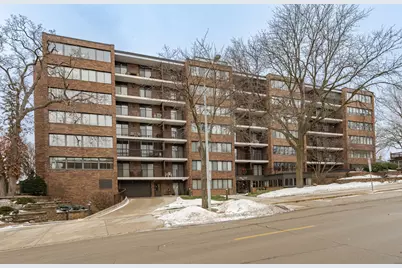 600 4th Street SW #402, Rochester, MN 55902 - Photo 1