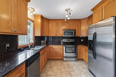 15221 Iguana Street NW, Anoka, MN 55303 - Photo 2