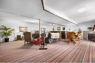 370 7th Street SW, Plainview, MN 55964 - Photo 14