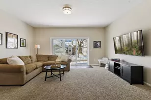 934 Kelly Ct, Chanhassen, MN 55317 - Photo 18