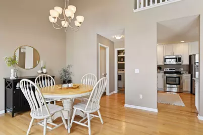 934 Kelly Court, Chanhassen, MN 55317 - Photo 8