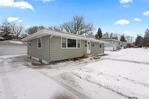 4561 2 1/2 Street NE, Fridley, MN 55421 - Photo 38