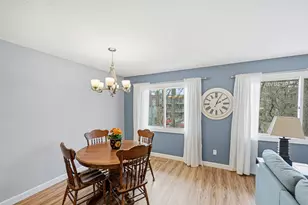 12210 Oak Leaf Cir, Burnsville, MN 55337 - Photo 8