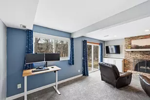 12210 Oak Leaf Cir, Burnsville, MN 55337 - Photo 26
