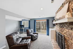 12210 Oak Leaf Cir, Burnsville, MN 55337 - Photo 20
