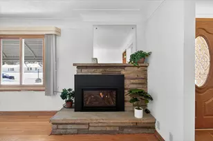 8715 2nd Ave S, Bloomington, MN 55420 - Photo 6