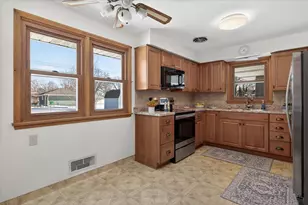 8715 2nd Ave S, Bloomington, MN 55420 - Photo 4