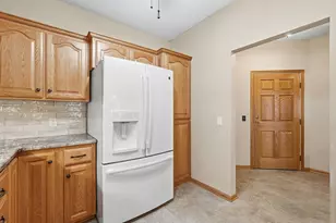 5200 Pathways Ave, White Bear Lake, MN 55110 - Photo 22