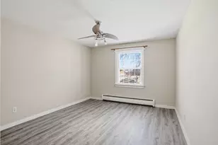 810 Old Settlers Trail, Hopkins, MN 55343 - Photo 12