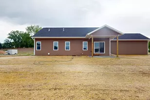 1222 Leo Dr, Holmen, WI 54636 - Photo 38
