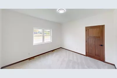1222 Leo Drive, Holmen, WI 54636 - Photo 14