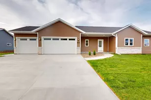1222 Leo Dr, Holmen, WI 54636 - Photo 30