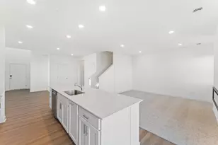 10523 Harbor Ln N, Maple Grove, MN 55369 - Photo 2