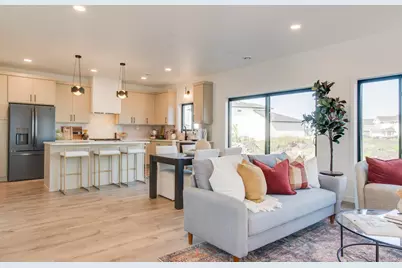 6726 Belding Drive S, Fargo, ND 58104 - Photo 6