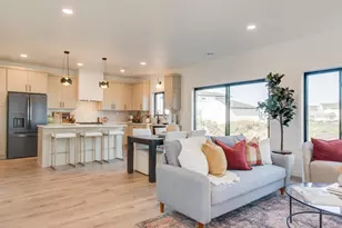 6726 Belding Dr S, Fargo, ND 58104 - Photo 6