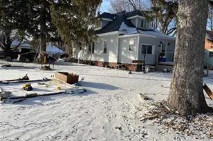 108 N West St, Ceylon, MN 56121 - Photo 1