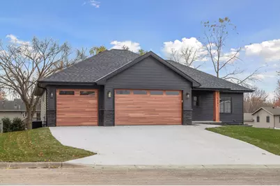 1239 Bellflower Lane, Owatonna, MN 55060 - Photo 2