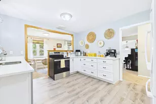 4340 Rustic Pl, Shoreview, MN 55126 - Photo 4
