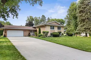 2470 Hillside Rd, White Bear Lake, MN 55110 - Photo 1