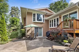 2470 Hillside Rd, White Bear Lake, MN 55110 - Photo 46