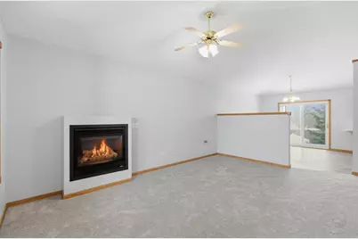 211 7th Street S, Winsted, MN 55395 - Photo 4