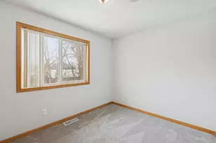 211 7th St S, Winsted, MN 55395 - Photo 16
