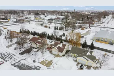 211 7th Street S, Winsted, MN 55395 - Photo 34