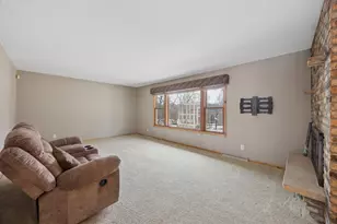 8456 Mississippi Blvd NW, Coon Rapids, MN 55433 - Photo 12