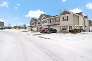 9925 5th St Ln N, Lake Elmo, MN 55042 - Photo 4