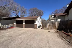 1011 14th St S, Fargo,  58103 - Photo 30