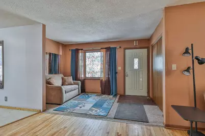 1011 14th Street S, Fargo,  58103 - Photo 4