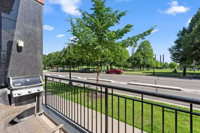 215 10th Avenue S #112, Minneapolis, MN 55415 - Photo 4