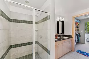 215 10th Ave S, Minneapolis, MN 55415 - Photo 24