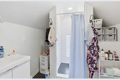 1997 Laurel Avenue, Saint Paul, MN 55104 - Photo 32