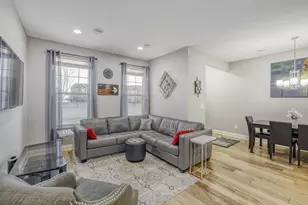 8358 Hemlock Ln N, Maple Grove, MN 55369 - Photo 8