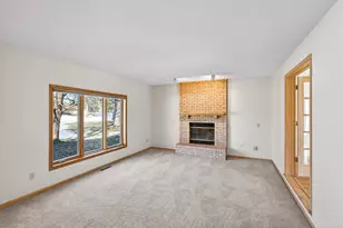 640 Hackmore Dr, Eagan, MN 55123 - Photo 14