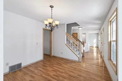 640 Hackmore Drive, Eagan, MN 55123 - Photo 6