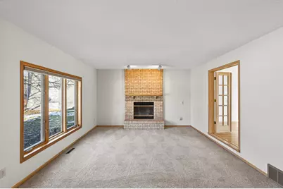 640 Hackmore Drive, Eagan, MN 55123 - Photo 16