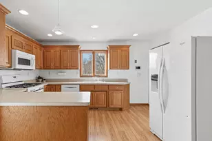 17213 Van Buren St NE, Ham Lake, MN 55304 - Photo 4