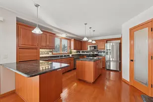 17452 Hibiscus Ave, Lakeville, MN 55044 - Photo 8