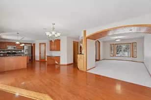 17452 Hibiscus Ave, Lakeville, MN 55044 - Photo 2