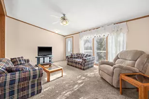 901 Sellards Dr, Dassel, MN 55325 - Photo 4